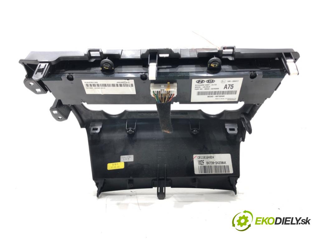 KIA OPTIMA (JF) 2015 - 2022    1.7 CRDi 104 kW [141 KM] olej napędowy 2015 - 2022  Panel ovládania radia 96540-A8750WK (Prepínače, spínače, tlačidlá a ovládače kúrenia)