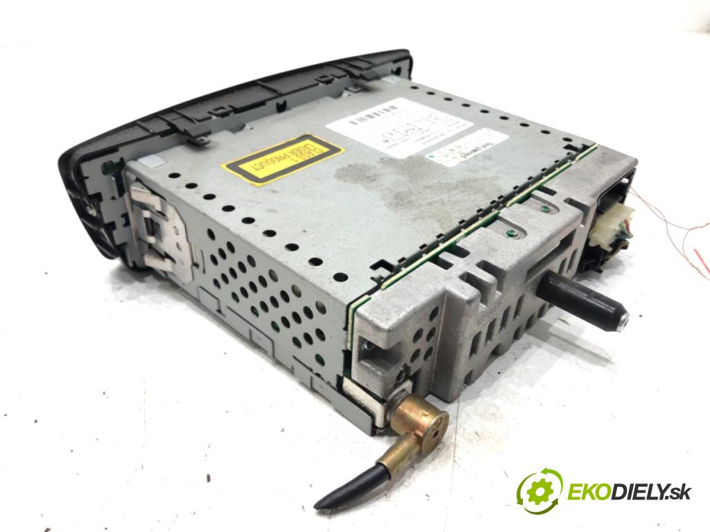 PEUGEOT 107 (PM_, PN_) 2005 - 2014    1.0 50 kW [68 KM] benzyna 2005 - 2014  RADIO 86120-0H010 (Audio zariadenia)