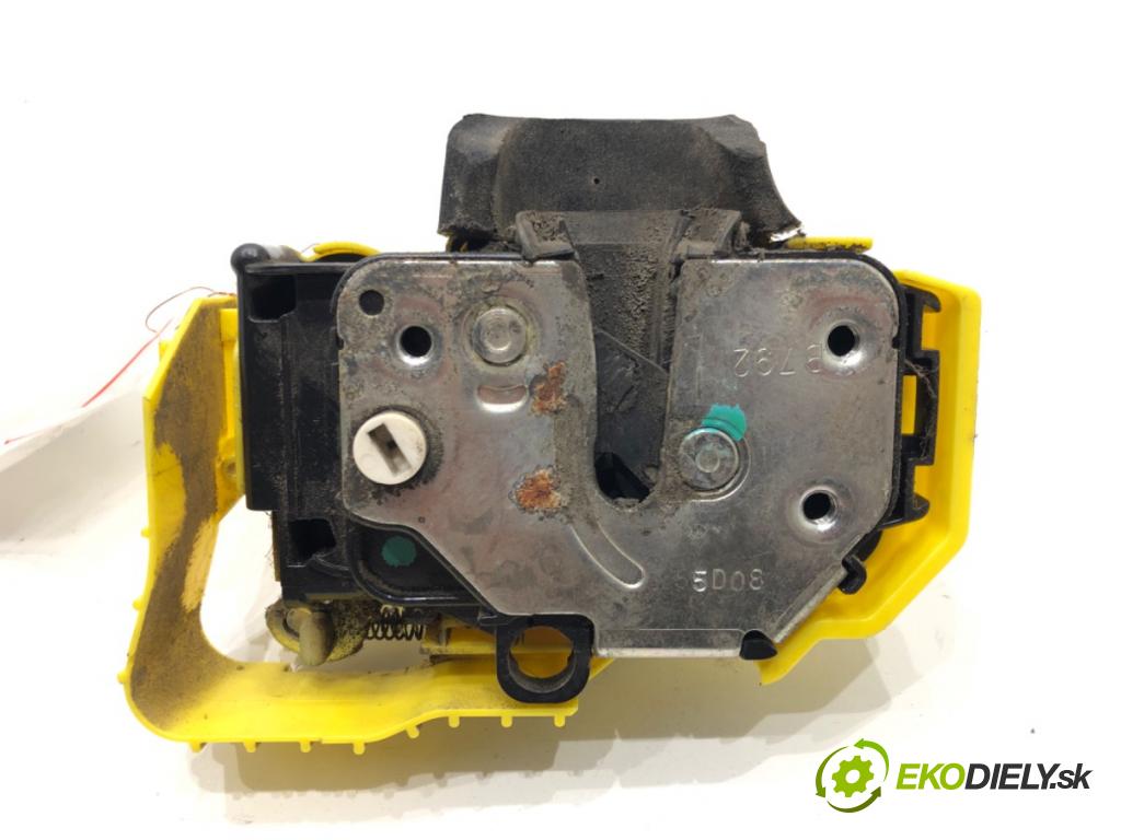 FIAT QUBO (225_) 2008 - 2022    1.4 (225AXA1A) 54 kW [73 KM] benzyna 2008 - 2022  zámok dveře pravý zadní část 1361758080
