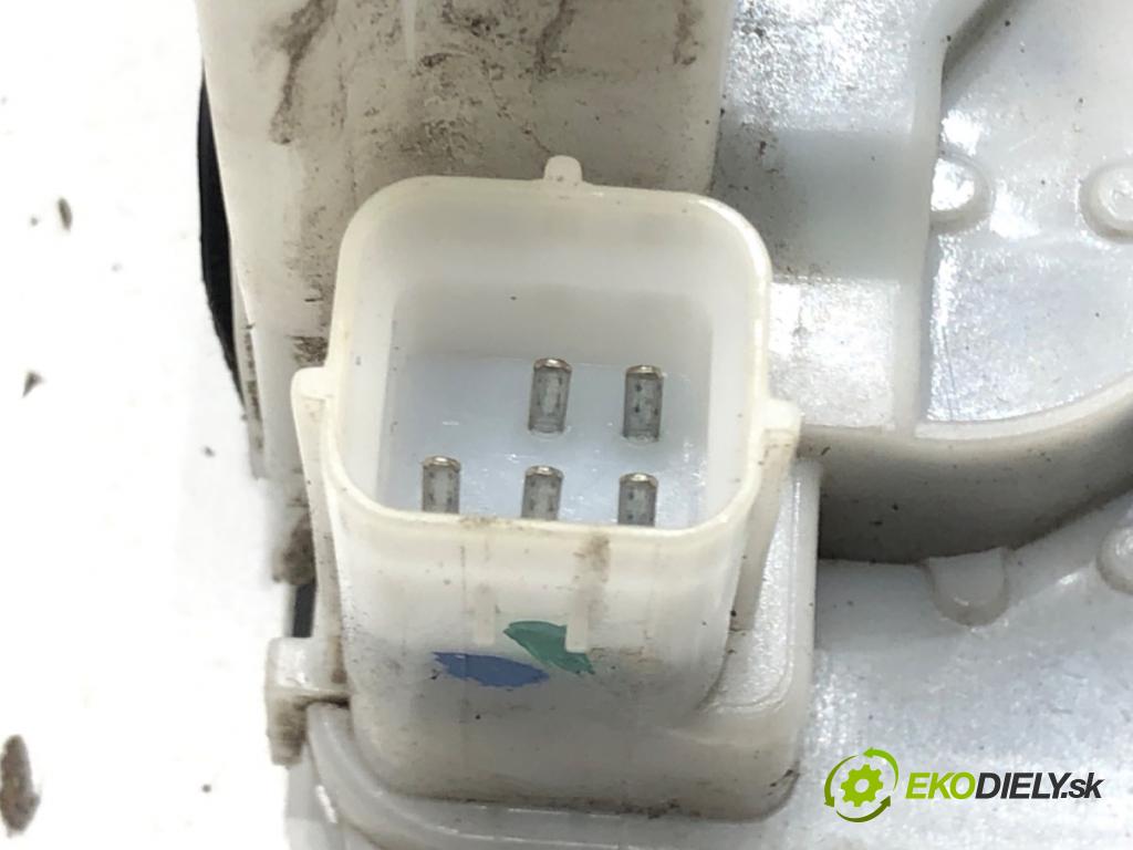 FIAT QUBO (225_) 2008 - 2022    1.4 (225AXA1A) 54 kW [73 KM] benzyna 2008 - 2022  zámok dveře pravý přední část 1361747080