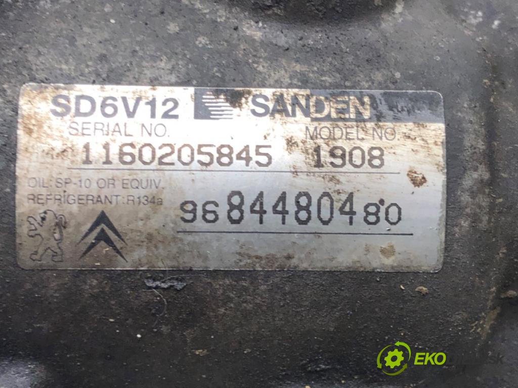 FIAT QUBO (225_) 2008 - 2022    1.4 (225AXA1A) 54 kW [73 KM] benzyna 2008 - 2022  kompresor klimatizace 9684480480 (Kompresory)