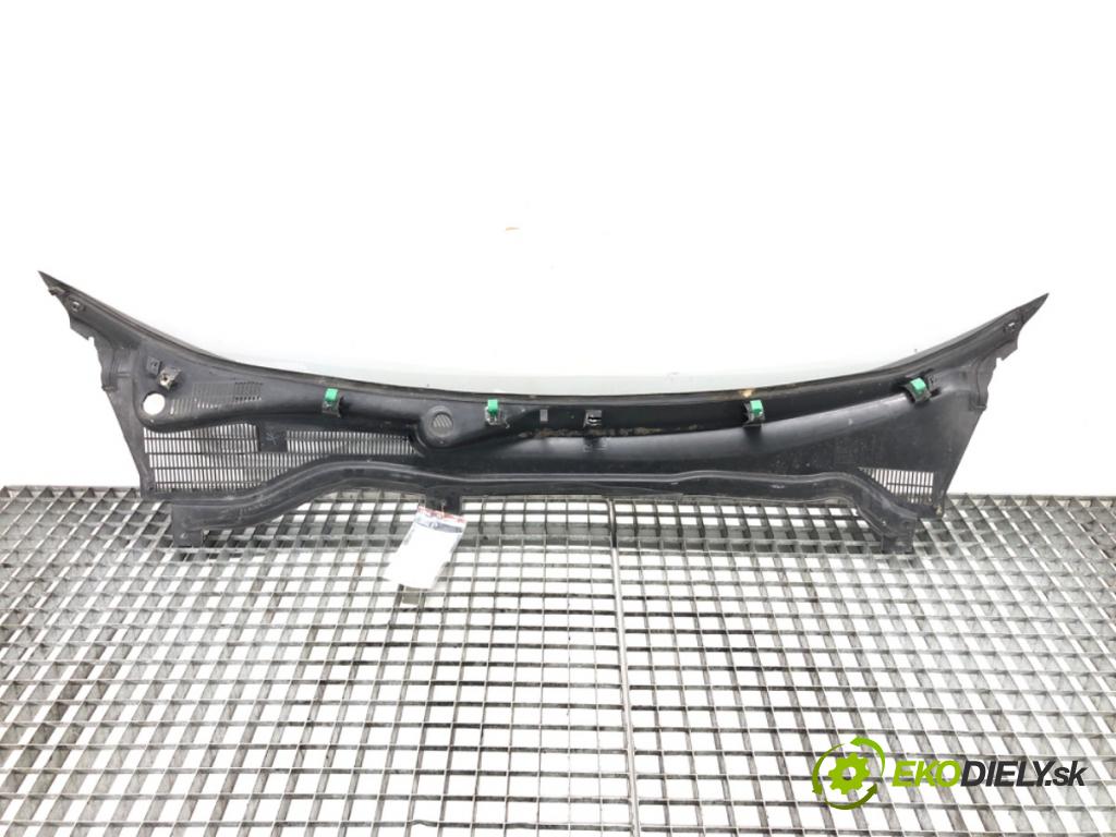 FIAT QUBO (225_) 2008 - 2022    1.4 (225AXA1A) 54 kW [73 KM] benzyna 2008 - 2022  Torpédo, plast pod čelné okno 1308809070 (Torpéda)