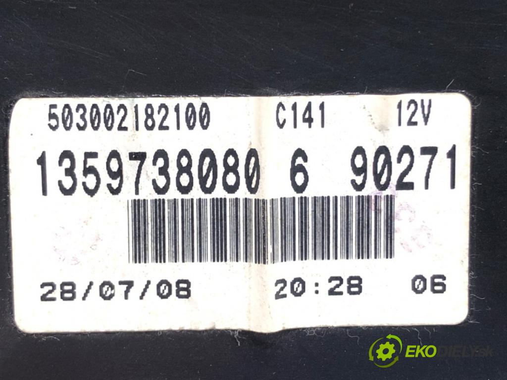 FIAT QUBO (225_) 2008 - 2022    1.4 (225AXA1A) 54 kW [73 KM] benzyna 2008 - 2022  Prístrojovka 1359738080 (Prístrojové dosky, displeje)