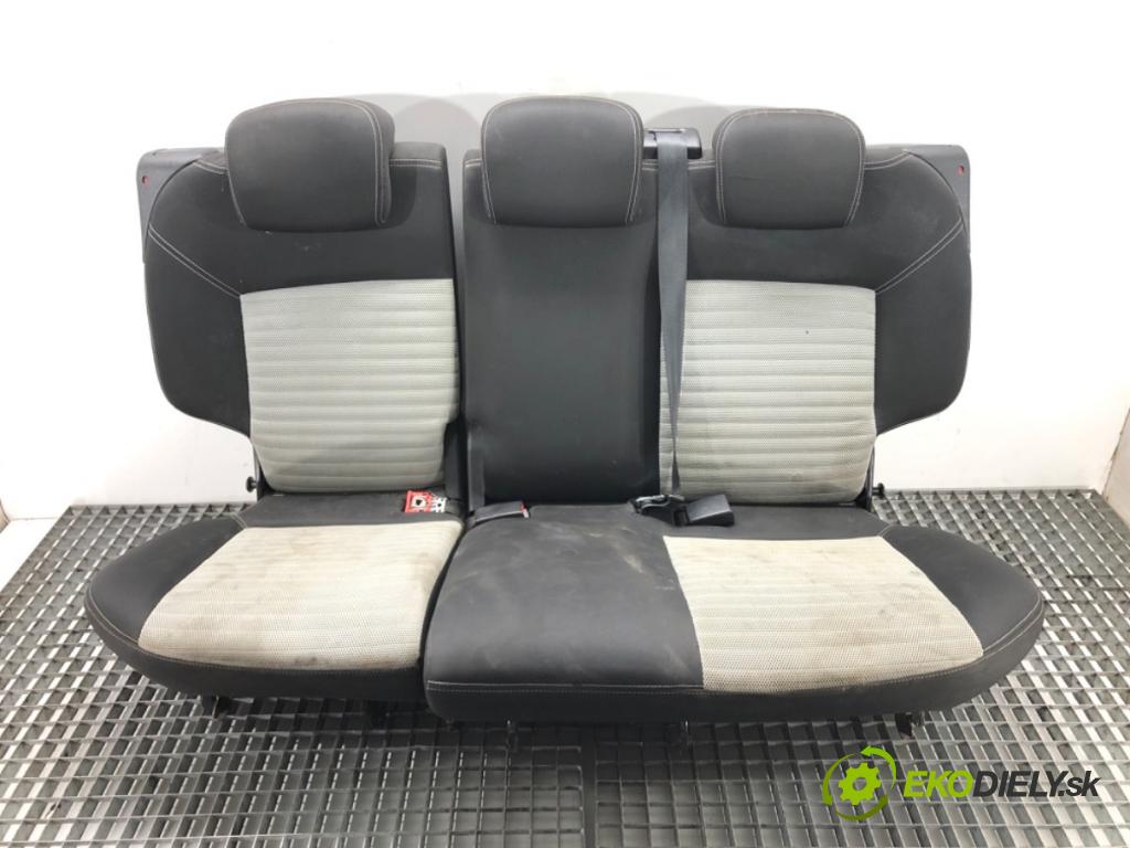 FIAT QUBO (225_) 2008 - 2022    1.4 (225AXA1A) 54 kW [73 KM] benzyna 2008 - 2022  Sedadlo druhý rad 