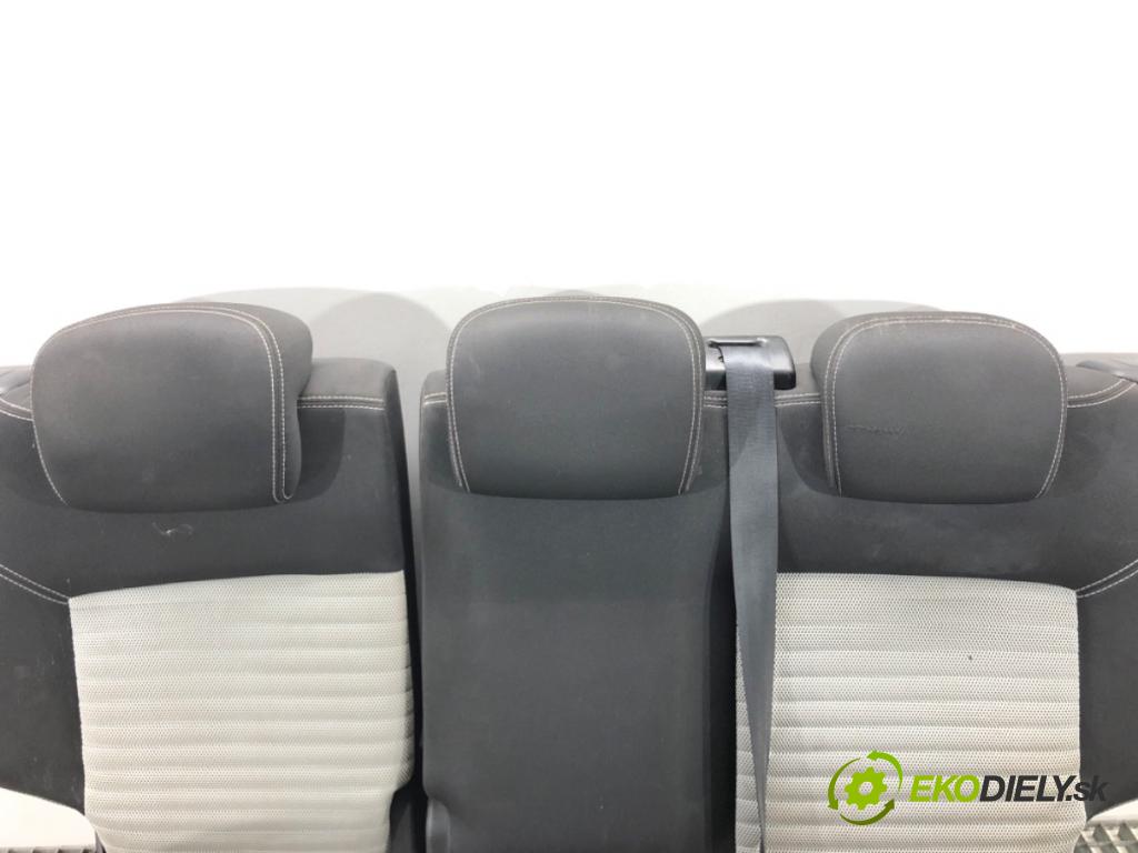 FIAT QUBO (225_) 2008 - 2022    1.4 (225AXA1A) 54 kW [73 KM] benzyna 2008 - 2022  Sedadlo druhý rad