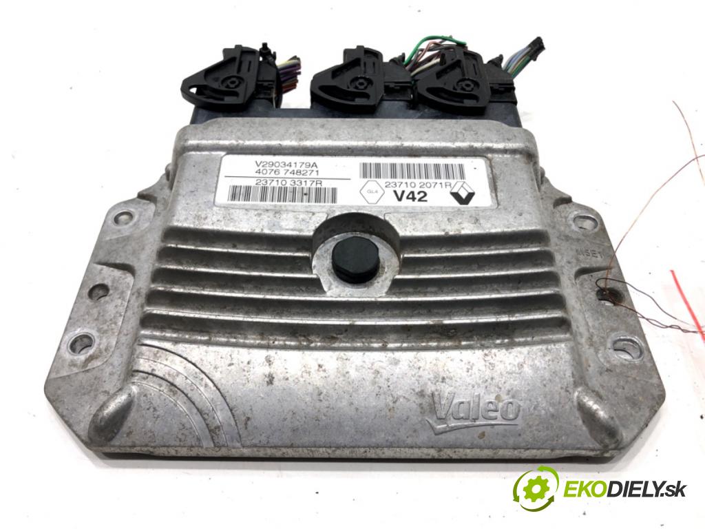 RENAULT CLIO IV (BH_) 2012 - 2022    1.2 16V 54 kW [73 KM] benzyna 2012 - 2022  riadiaca jednotka Motor 237103317R (Riadiace jednotky)