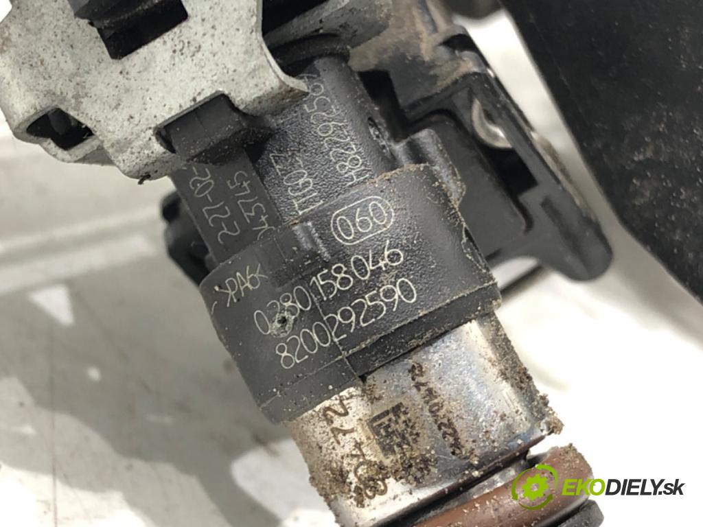 RENAULT CLIO IV (BH_) 2012 - 2022    1.2 16V 54 kW [73 KM] benzyna 2012 - 2022  Lišta vstrekovacia 8200292590 (Vstrekovacie lišty)