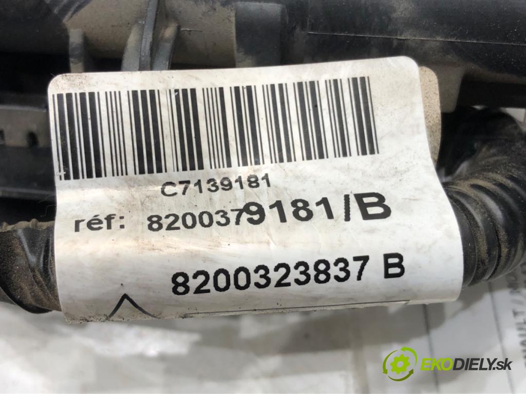 RENAULT CLIO IV (BH_) 2012 - 2022    1.2 16V 54 kW [73 KM] benzyna 2012 - 2022  Lišta vstrekovacia 8200292590 (Vstrekovacie lišty)