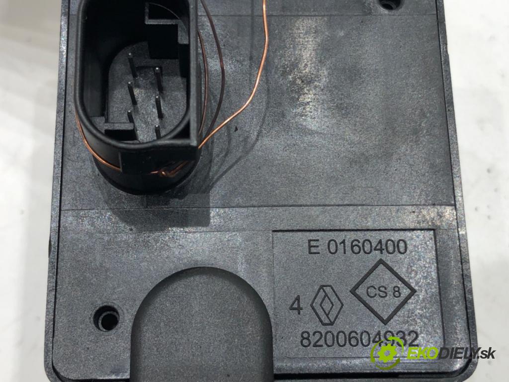 RENAULT CLIO IV (BH_) 2012 - 2022    1.2 16V 54 kW [73 KM] benzyna 2012 - 2022  blokáda volantu 8200604932 (Ostatné)