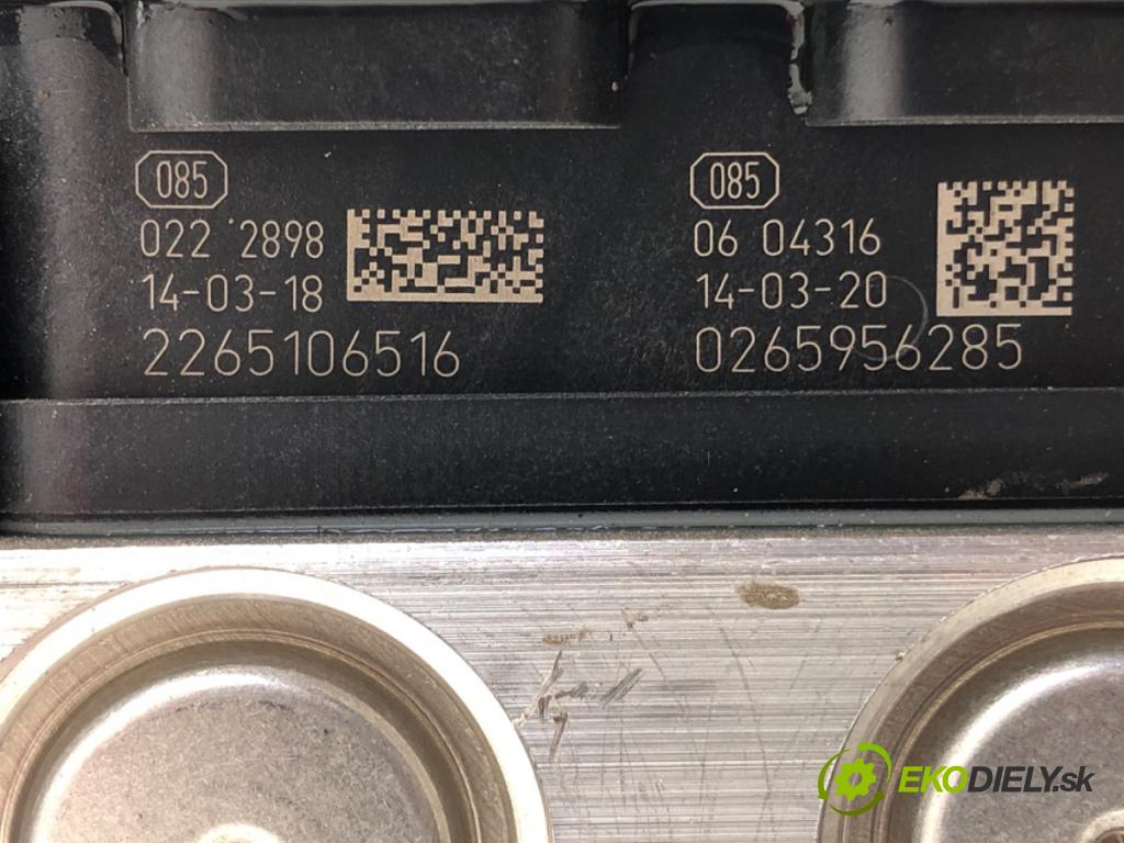 RENAULT CLIO IV (BH_) 2012 - 2022    1.2 16V 54 kW [73 KM] benzyna 2012 - 2022  Pumpa ABS 476605492R (Pumpy ABS)