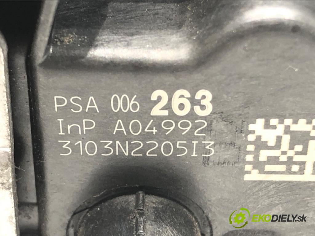 PEUGEOT 508 I (8D_) 2010 - 2018    2.0 HDi 103 kW [140 KM] olej napędowy 2010 - 2018  zámok dveře pravý zadní část 006263