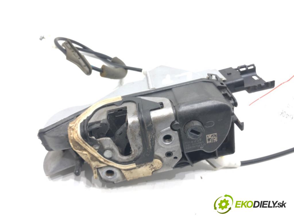 PEUGEOT 508 I (8D_) 2010 - 2018    2.0 HDi 103 kW [140 KM] olej napędowy 2010 - 2018  zámok dveře levý přední část 006259