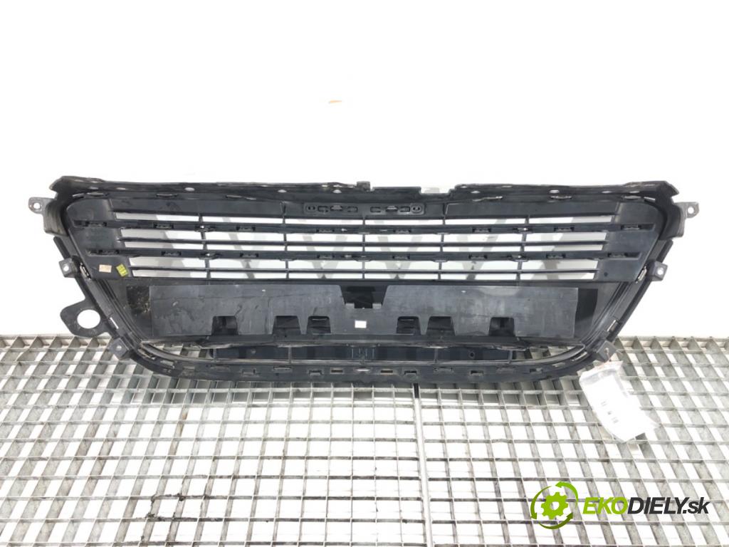 PEUGEOT 508 I (8D_) 2010 - 2018    2.0 HDi 103 kW [140 KM] olej napędowy 2010 - 2018  mřížka maska  (Mřížky (masky) chladičů)