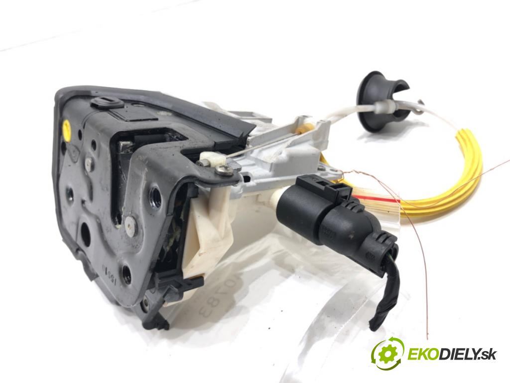 SEAT EXEO (3R2) 2008 - 2013    2.0 TDI 125 kW [170 KM] olej napędowy 2009 - 2013  zámok dveře levý zadní část 8E0839015AA