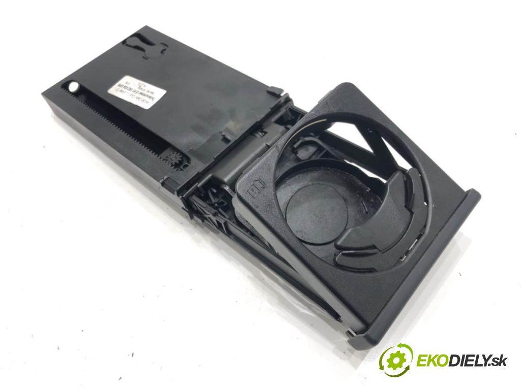 SEAT EXEO (3R2) 2008 - 2013    2.0 TDI 125 kW [170 KM] olej napędowy 2009 - 2013  Držiak na nápoje 8H1862534 (Úchyty, držiaky na nápoje)