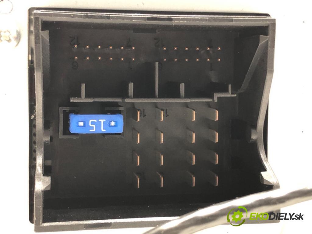 SEAT EXEO (3R2) 2008 - 2013    2.0 TDI 125 kW [170 KM] olej napędowy 2009 - 2013  RADIO 3R0035192 (Audio zariadenia)