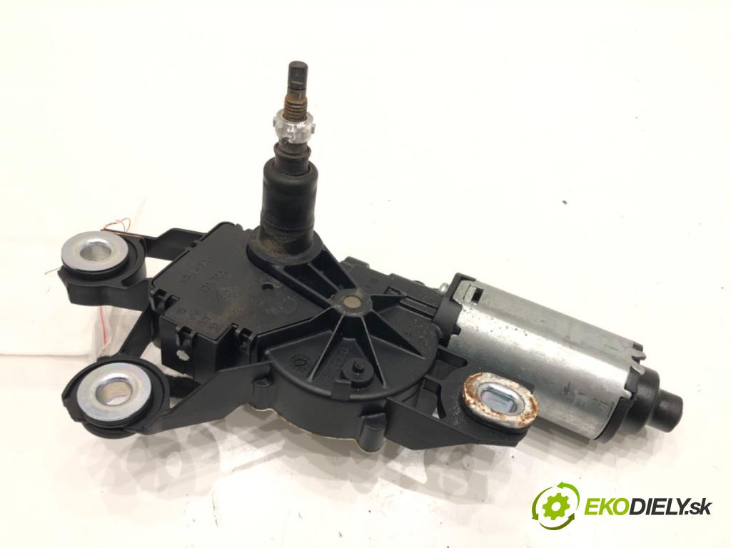 SEAT EXEO (3R2) 2008 - 2013    2.0 TDI 125 kW [170 KM] olej napędowy 2009 - 2013  motor stěračů zadní část 3R9955711