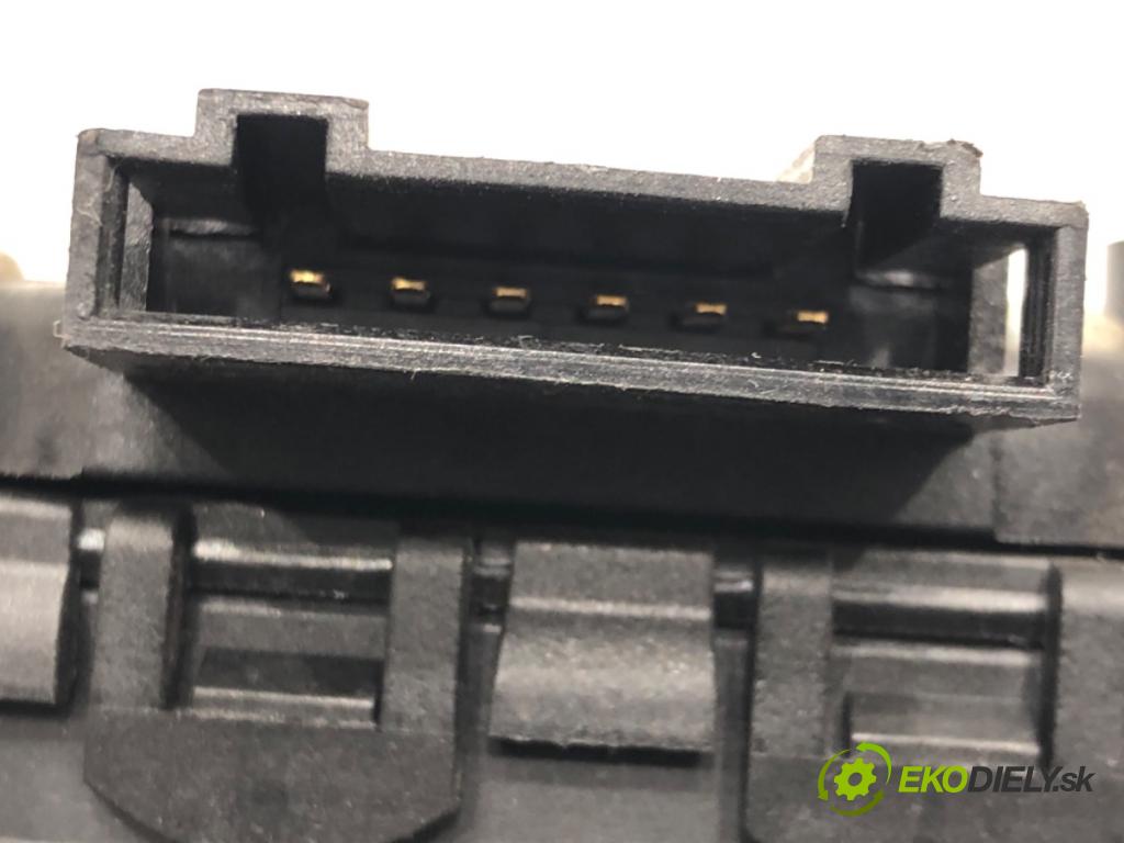 SEAT EXEO (3R2) 2008 - 2013    2.0 TDI 125 kW [170 KM] olej napędowy 2009 - 2013  Potenciometer plynu 8E1721523G (Pedále)