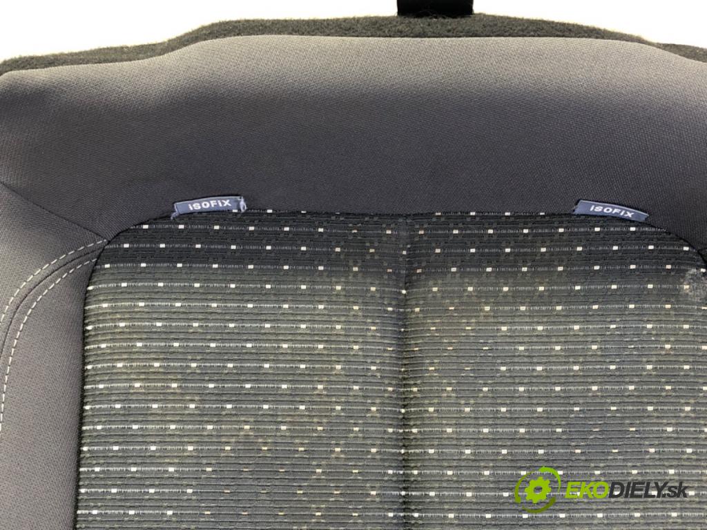 SEAT EXEO (3R2) 2008 - 2013    2.0 TDI 125 kW [170 KM] olej napędowy 2009 - 2013  Sedadlo druhý rad
