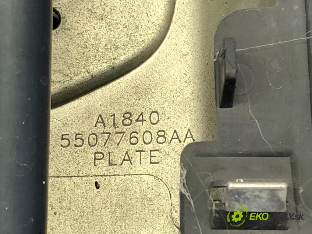 DODGE DAKOTA 2003 - 2022    3.7 157 kW [213 KM] benzyna 2003 - 2022  mřížka maska 55077608AA (Mřížky (masky) chladičů)