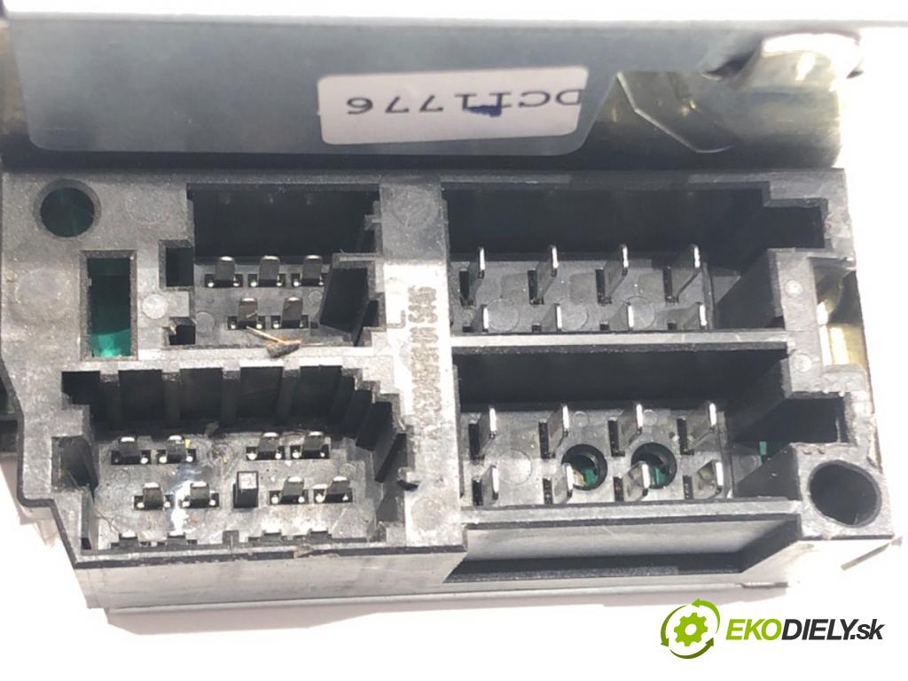 RENAULT CLIO III (BR0/1, CR0/1) 2005 - 2014    1.5 dCi (BR1C, CR1C) 76 kW [103 KM] olej napędowy 2005 - 2012  RADIO 8200607915B (Audio zariadenia)