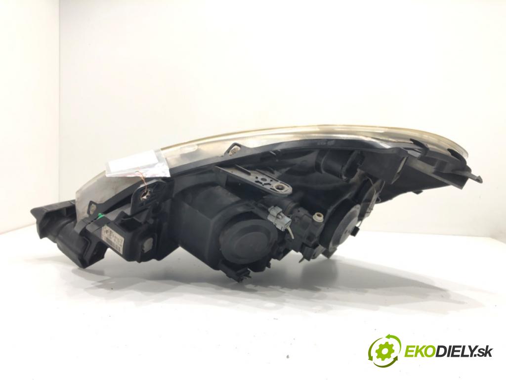 RENAULT CLIO III (BR0/1, CR0/1) 2005 - 2014    1.5 dCi (BR1C, CR1C) 76 kW [103 KM] olej napędowy 2005 - 2012  Svetlomet pravy predný 8200261612