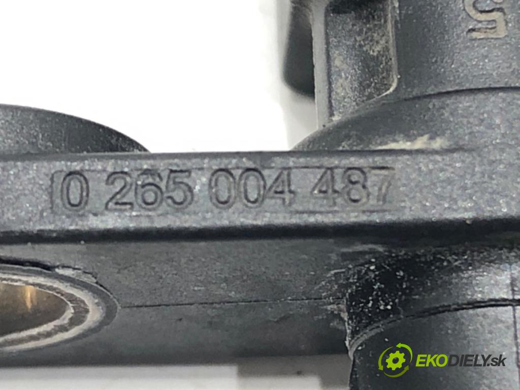 AUDI A4 Allroad B9 (8WH, 8WJ) 2016 - 2022    2.0 TFSI quattro 185 kW [252 KM] benzyna 2016 - 2022  snímač ABS pravý zadní část 0265004487