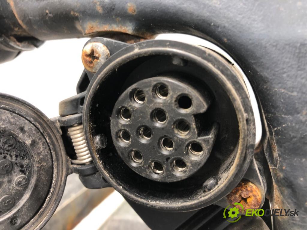 AUDI A4 Allroad B9 (8WH, 8WJ) 2016 - 2022    2.0 TFSI quattro 185 kW [252 KM] benzyna 2016 - 2022  Hák tažné zařízení 8W0800491N (Tažná zařízení)