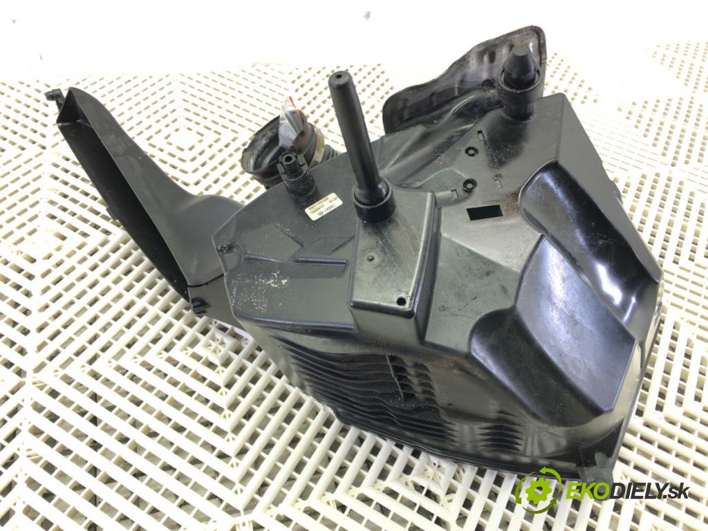 AUDI A4 Allroad B9 (8WH, 8WJ) 2016 - 2022    2.0 TFSI quattro 185 kW [252 KM] benzyna 2016 - 2022  Obal filtra vzduchu 8W0133835 (Obaly filtrov vzduchu)