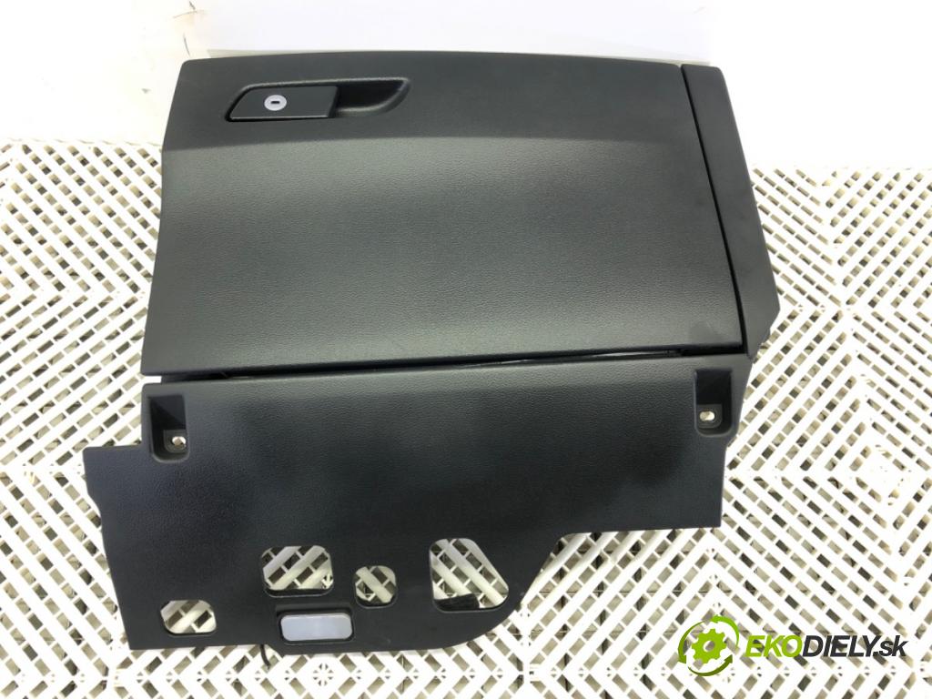 AUDI A4 Allroad B9 (8WH, 8WJ) 2016 - 2022    2.0 TFSI quattro 185 kW [252 KM] benzyna 2016 - 2022  Priehradka, kastlík spolujazdca  (Priehradky, kastlíky)