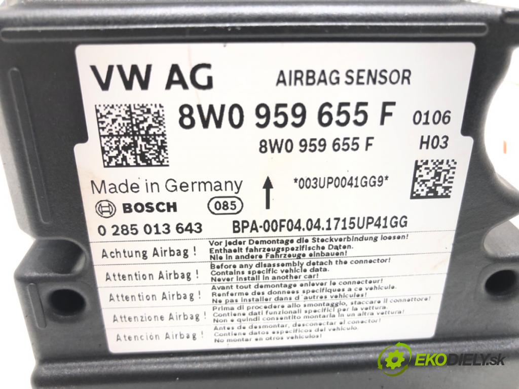 AUDI A4 Allroad B9 (8WH, 8WJ) 2016 - 2022    2.0 TFSI quattro 185 kW [252 KM] benzyna 2016 - 2022  senzor airbag 8W0959655F (Snímače)