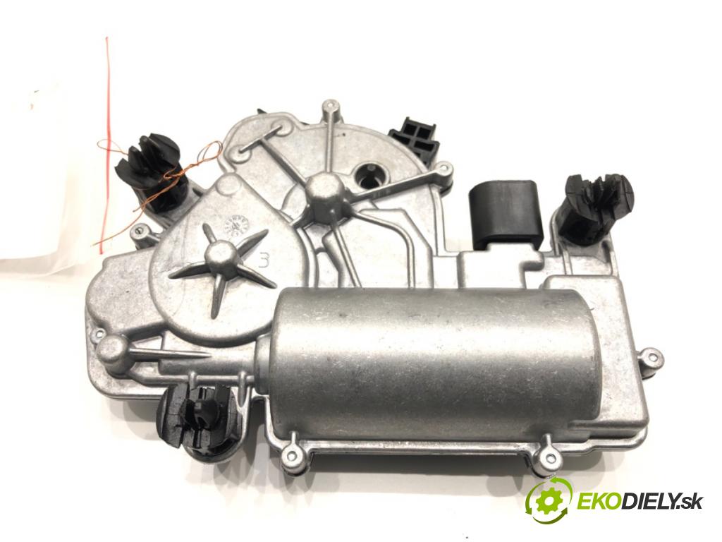 AUDI A4 Allroad B9 (8WH, 8WJ) 2016 - 2022    2.0 TFSI quattro 185 kW [252 KM] benzyna 2016 - 2022  teleskop zámku dveří 3V5827887B (Ostatní)