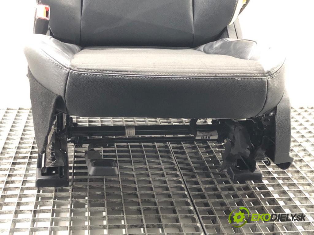 FORD ECOSPORT 2011 - 2022    1.0 EcoBoost 92 kW [125 KM] benzyna 2013 - 2022  Sedadlo ľavy predný