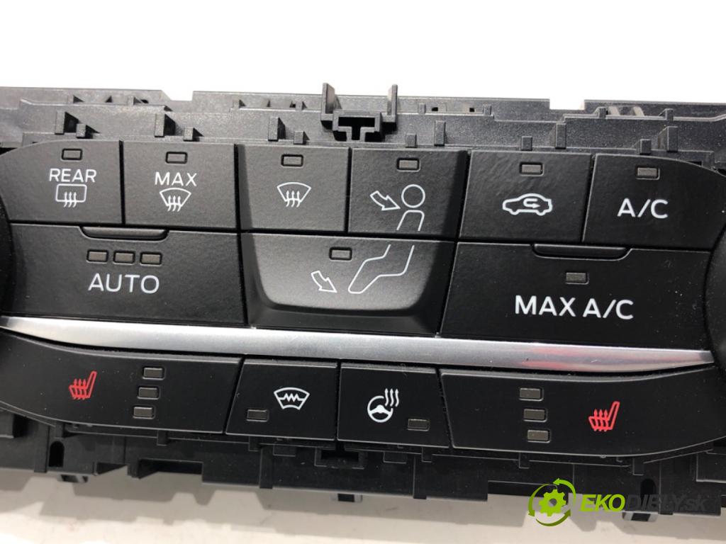 FORD ECOSPORT 2011 - 2022    1.0 EcoBoost 92 kW [125 KM] benzyna 2013 - 2022  Panel ovládania kúrenia GN15-18C612-HL (Prepínače, spínače, tlačidlá a ovládače kúrenia)