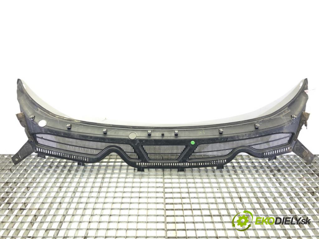 FORD ECOSPORT 2011 - 2022    1.0 EcoBoost 92 kW [125 KM] benzyna 2013 - 2022  Torpédo, plast pod čelné okno CN15A02216 (Torpéda)