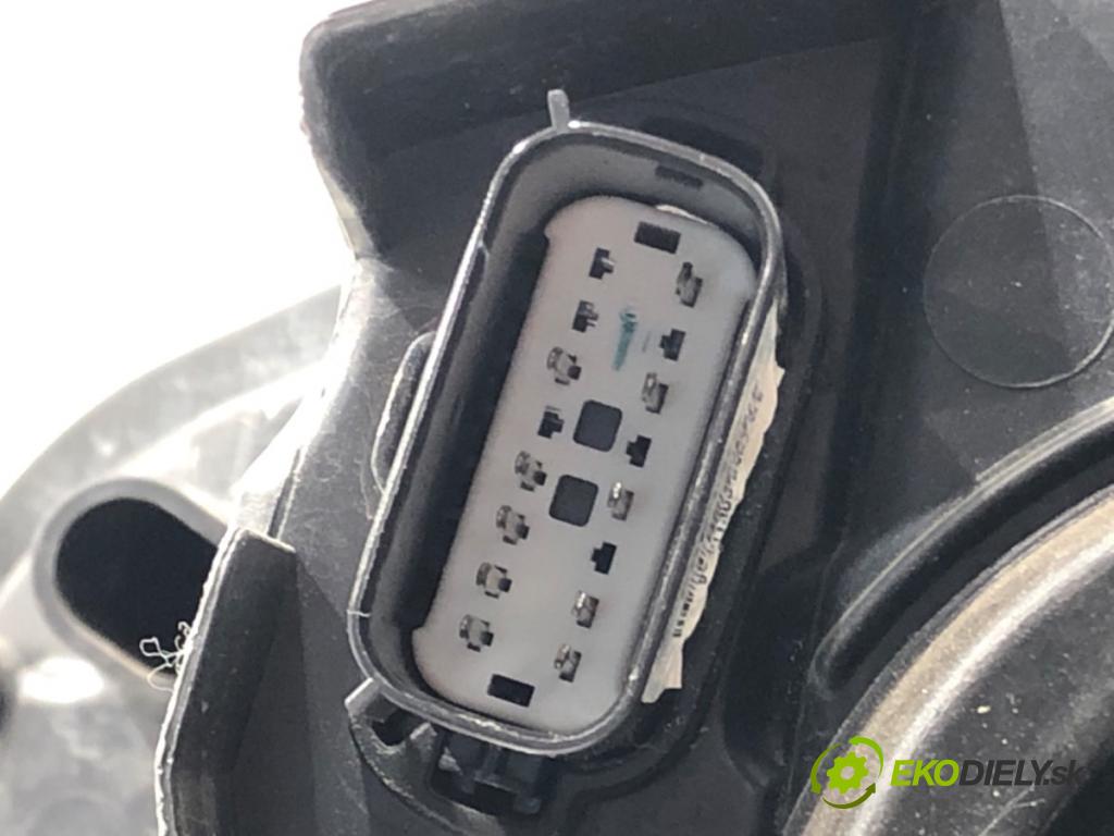 FORD ECOSPORT 2011 - 2022    1.0 EcoBoost 92 kW [125 KM] benzyna 2013 - 2022  Svetlomet pravy predný GN15-13W029-JE