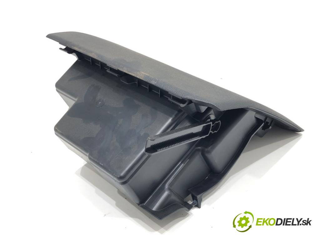 FORD ECOSPORT 2011 - 2022    1.0 EcoBoost 92 kW [125 KM] benzyna 2013 - 2022  Priehradka, kastlík spolujazdca  (Priehradky, kastlíky)