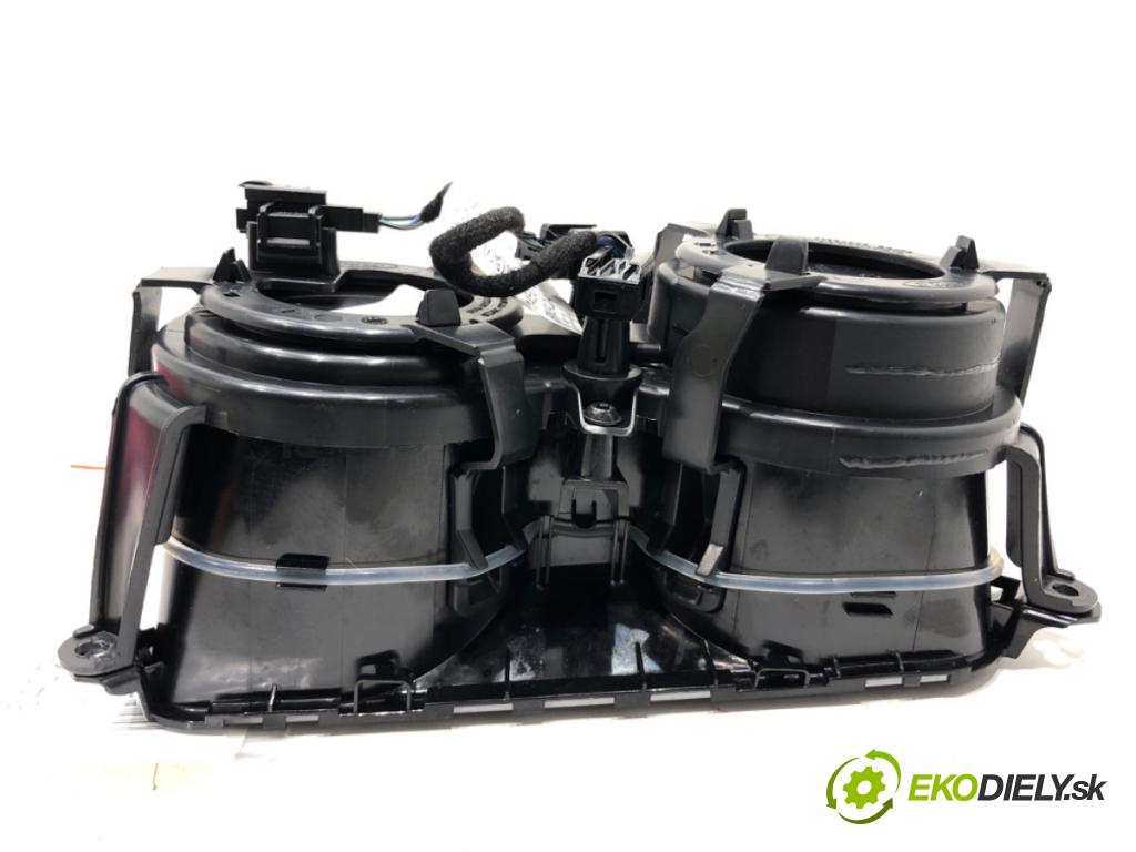 FORD ECOSPORT 2011 - 2022    1.0 EcoBoost 92 kW [125 KM] benzyna 2013 - 2022  Držiak na nápoje  (Úchyty, držiaky na nápoje)