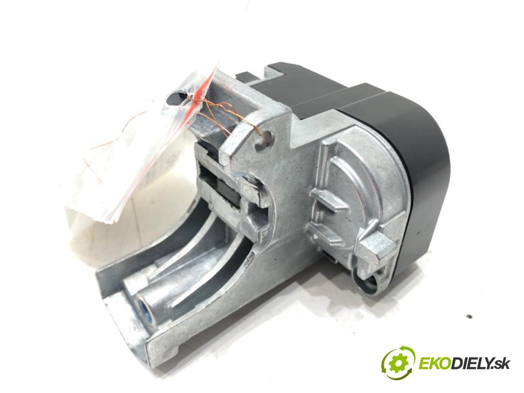 FORD ECOSPORT 2011 - 2022    1.0 EcoBoost 92 kW [125 KM] benzyna 2013 - 2022  blokáda volantu A0268A (Ostatné)