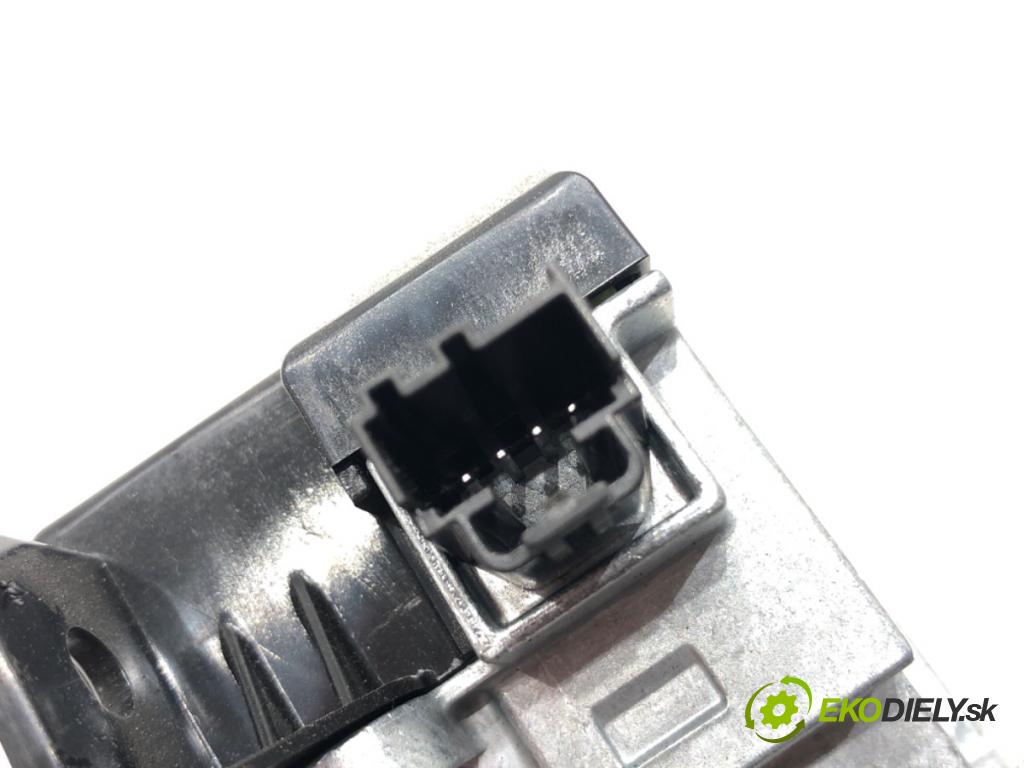 FORD ECOSPORT 2011 - 2022    1.0 EcoBoost 92 kW [125 KM] benzyna 2013 - 2022  blokáda volantu A0268A (Ostatné)