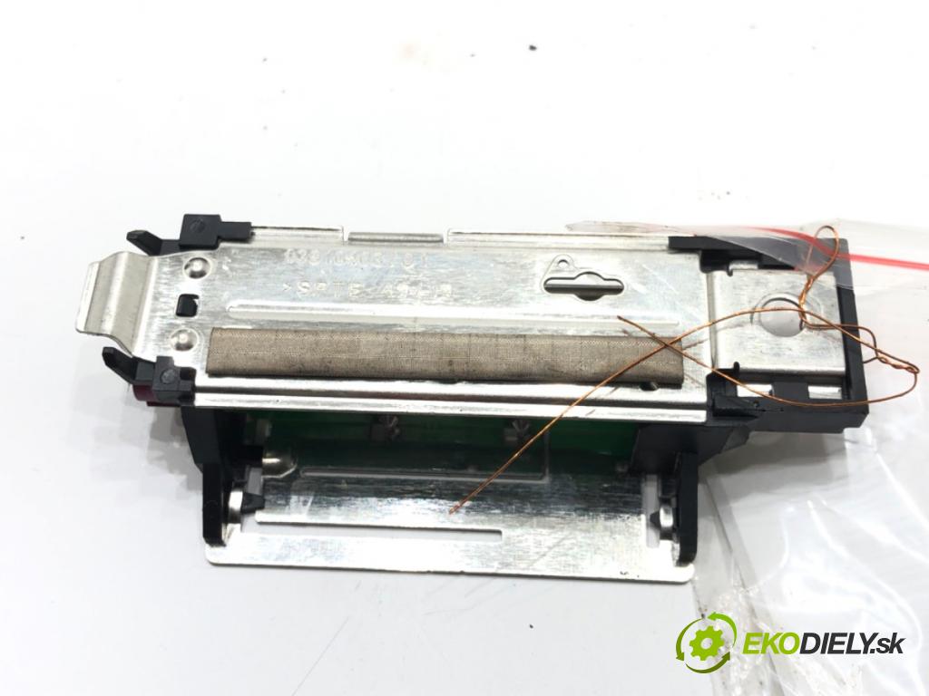 FORD ECOSPORT 2011 - 2022    1.0 EcoBoost 92 kW [125 KM] benzyna 2013 - 2022  Zosilňovač Antenní: HS7T-19K351-AA (Zosilňovače)