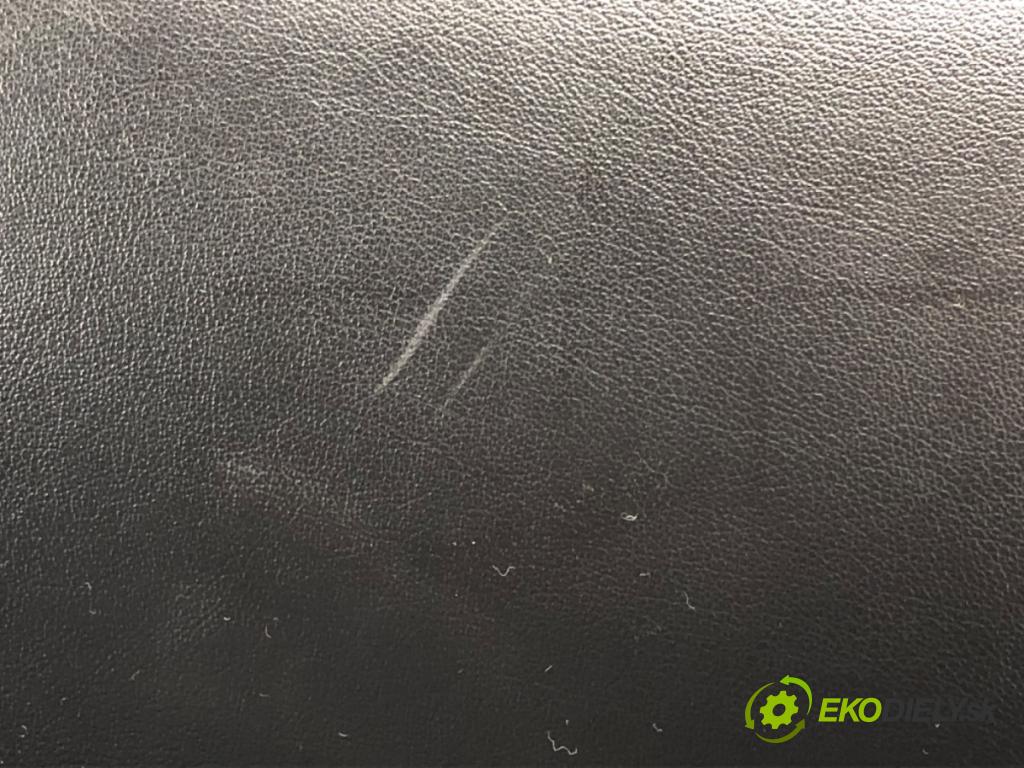 JAGUAR XJ (X351) 2009 - 2022    3.0 SDV6 202 kW [275 KM] olej napędowy 2009 - 2016  Priehradka, kastlík spolujazdca  (Priehradky, kastlíky)