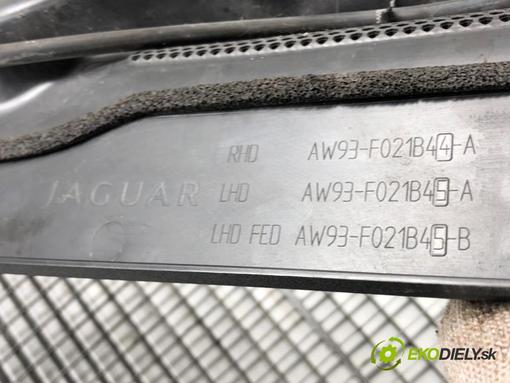 JAGUAR XJ (X351) 2009 - 2022    3.0 SDV6 202 kW [275 KM] olej napędowy 2009 - 2016  Torpédo, plast pod čelné okno AW93-F021B45-A (Torpéda)