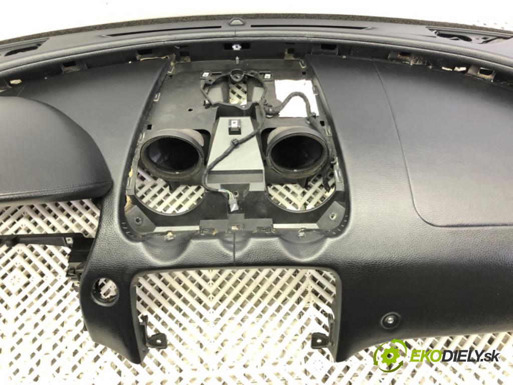 JAGUAR XJ (X351) 2009 - 2022    3.0 SDV6 202 kW [275 KM] olej napędowy 2009 - 2016  Palubná doska  (Palubné dosky)