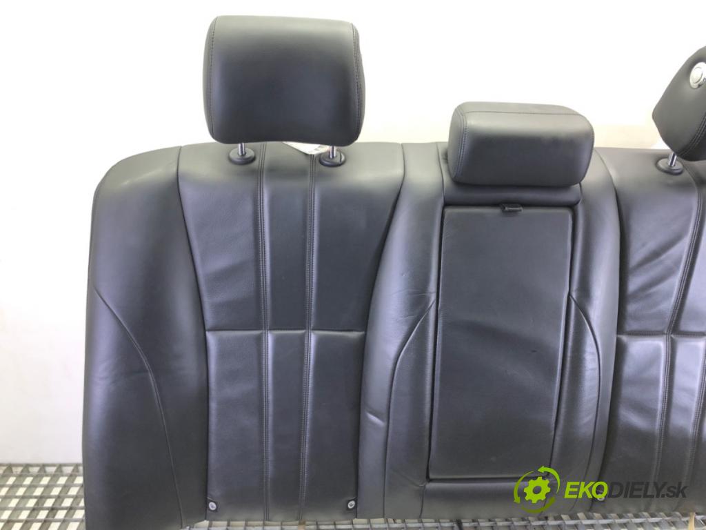 JAGUAR XJ (X351) 2009 - 2022    3.0 SDV6 202 kW [275 KM] olej napędowy 2009 - 2016  Sedadlo druhý rad