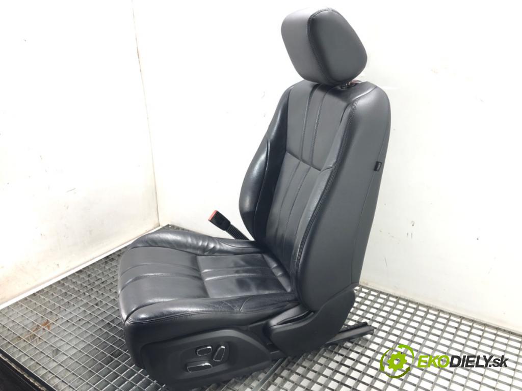JAGUAR XJ (X351) 2009 - 2022    3.0 SDV6 202 kW [275 KM] olej napędowy 2009 - 2016  Sedadlo ľavy predný