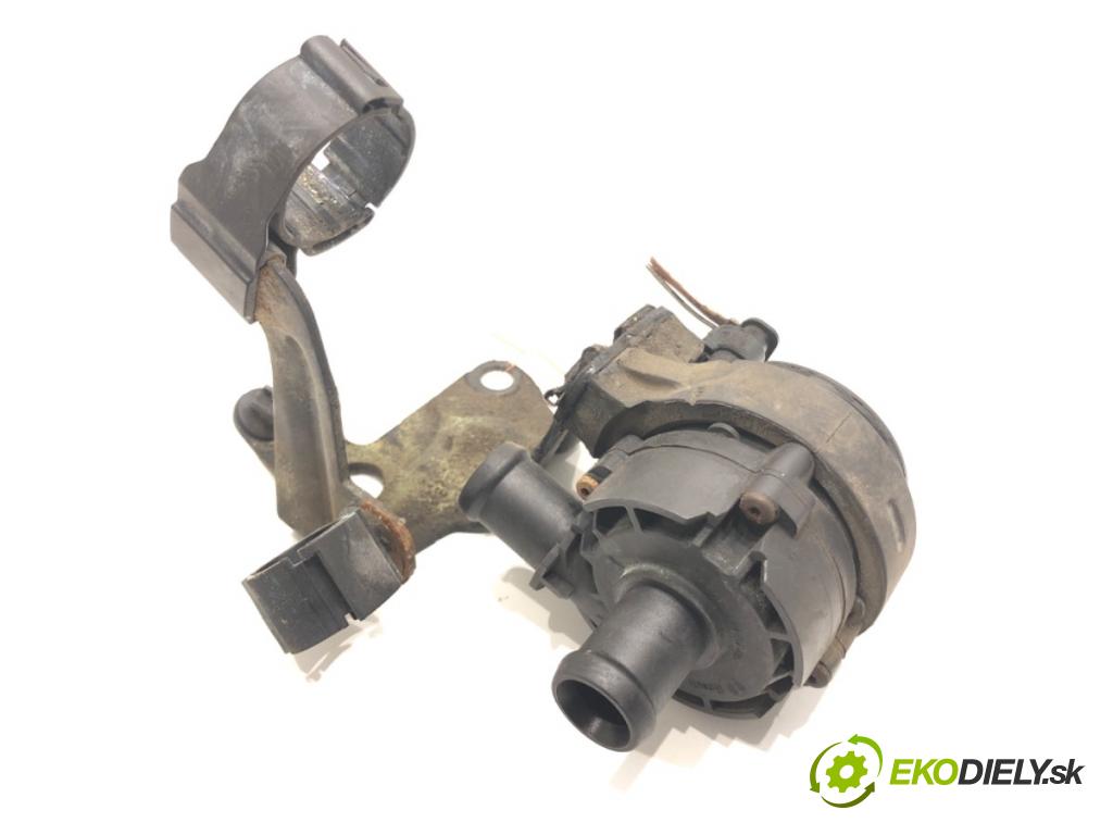 VW GOLF VII Variant (BA5, BV5) 2013 - 2022    1.6 TDI 81 kW [110 KM] olej napędowy 2013 - 2017  DALŠÍ: pumpa vody 5G0965567 (Vodní pumpy)