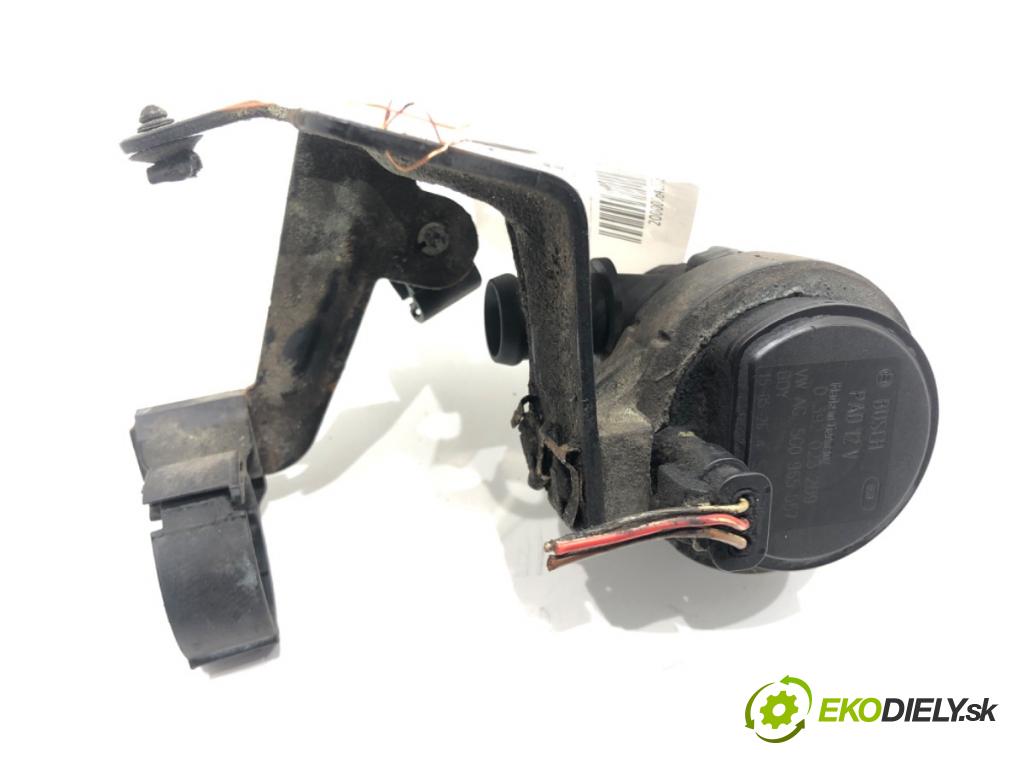 VW GOLF VII Variant (BA5, BV5) 2013 - 2022    1.6 TDI 81 kW [110 KM] olej napędowy 2013 - 2017  DALŠÍ: pumpa vody 5G0965567 (Vodní pumpy)