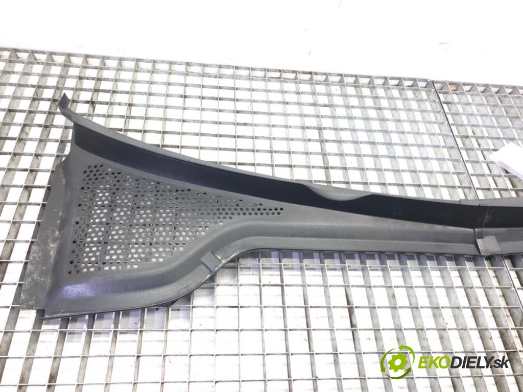 VW GOLF VII Variant (BA5, BV5) 2013 - 2022    1.6 TDI 81 kW [110 KM] olej napędowy 2013 - 2017  Torpédo, plast pod čelné okno 5G1819403A (Torpéda)