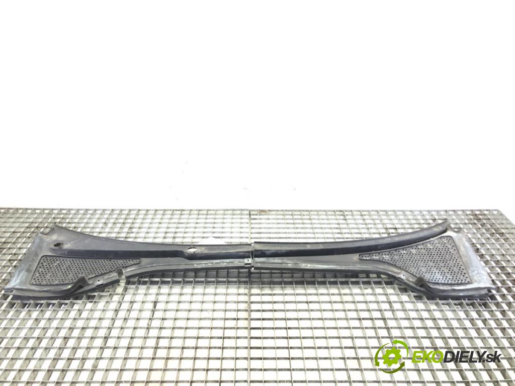 VW GOLF VII Variant (BA5, BV5) 2013 - 2022    1.6 TDI 81 kW [110 KM] olej napędowy 2013 - 2017  Torpédo, plast pod čelné okno 5G1819403A (Torpéda)